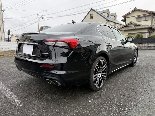 MASERATI GHIBLI Sedan