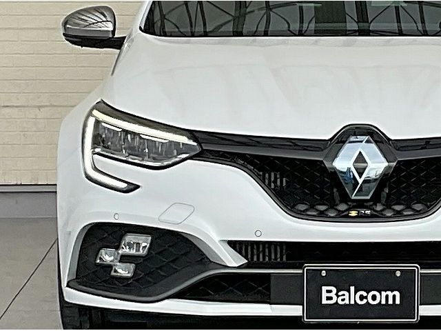 RENAULT MEGANE hatchback