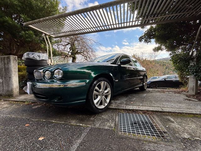 JAGUAR X-type sedan