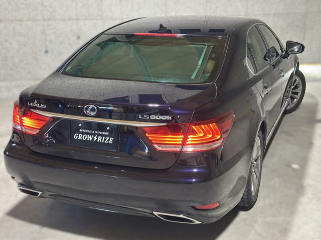 LEXUS LS600h