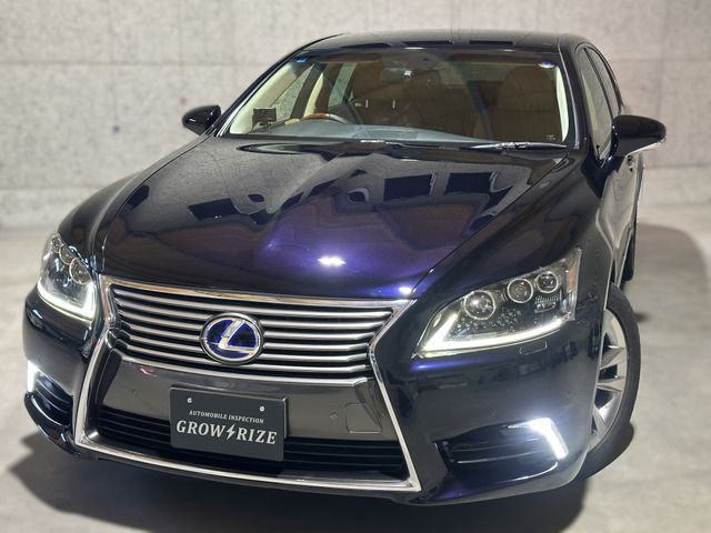 LEXUS LS600h