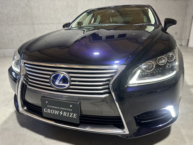 LEXUS LS600h