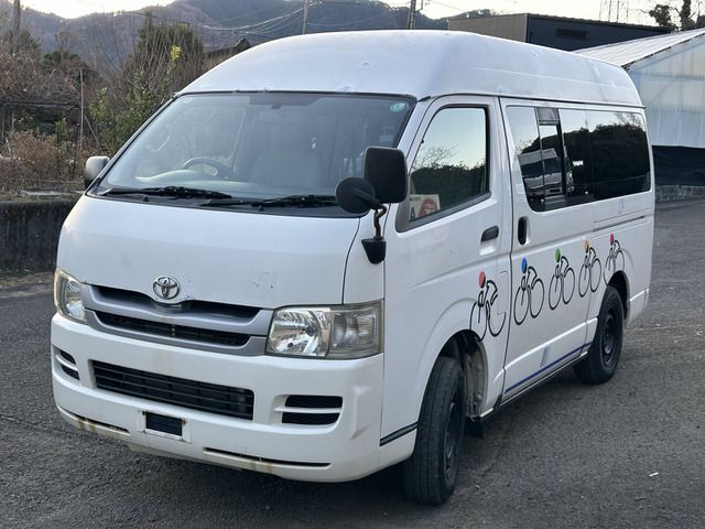HIACE van 4WD