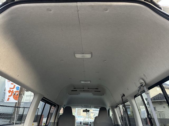 HIACE van 4WD