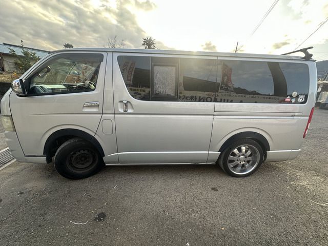 HIACE van 4WD
