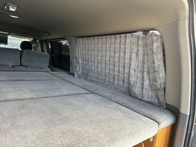 HIACE van 4WD