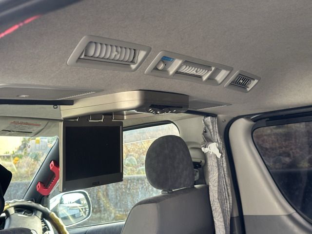 HIACE van 4WD