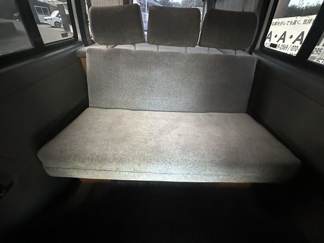 HIACE van 4WD