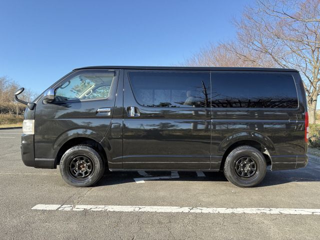 HIACE van 4WD