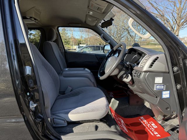 HIACE van 4WD