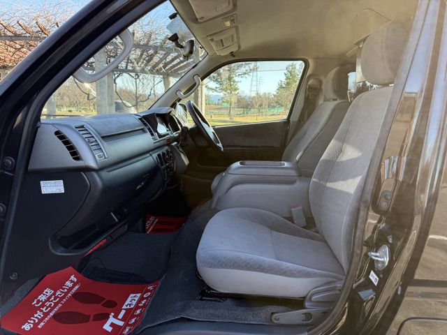 HIACE van 4WD
