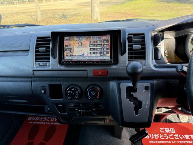 HIACE van 4WD