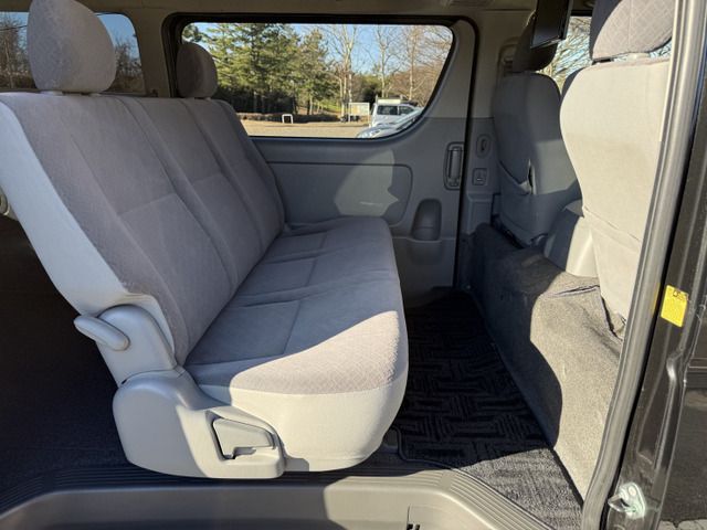 HIACE van 4WD