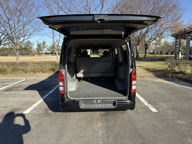 HIACE van 4WD