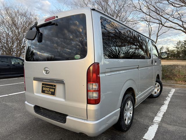 HIACE van 4WD