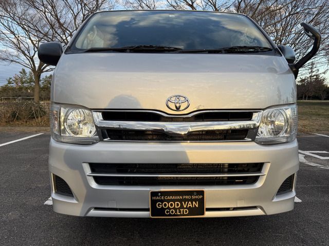 HIACE van 4WD