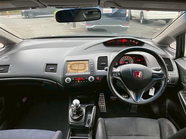 CIVIC sedan