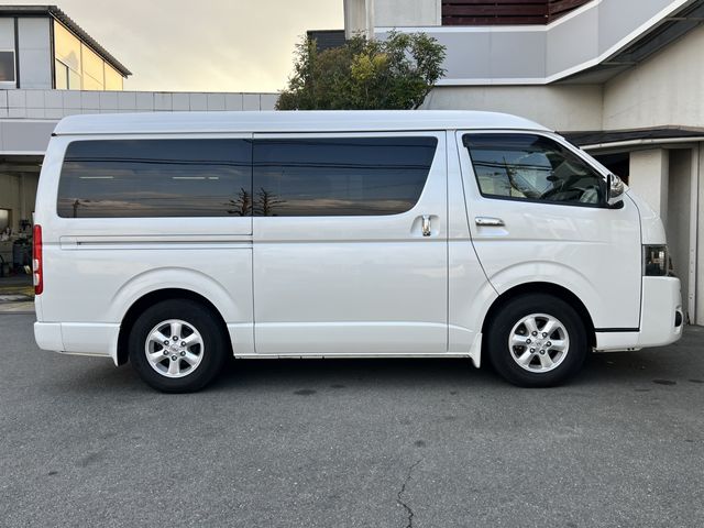 HIACE van 2WD