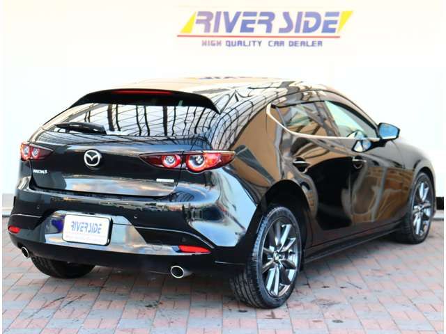 MAZDA3 FASTBACK