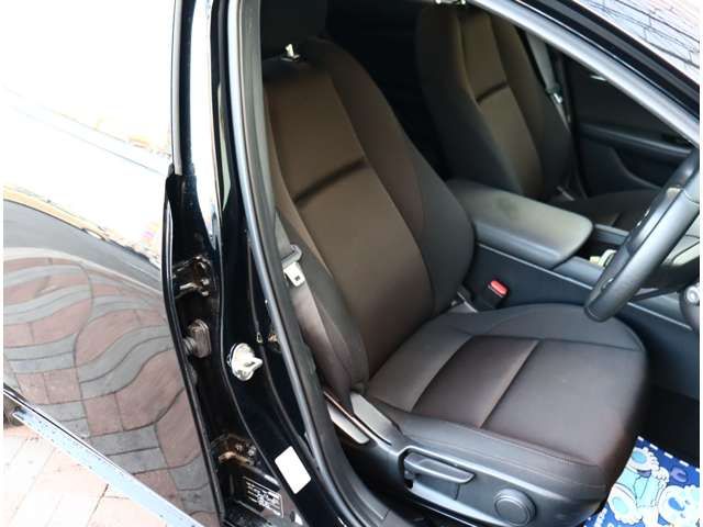 MAZDA3 FASTBACK