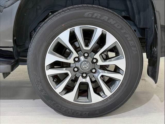LANDCRUISER PRADO