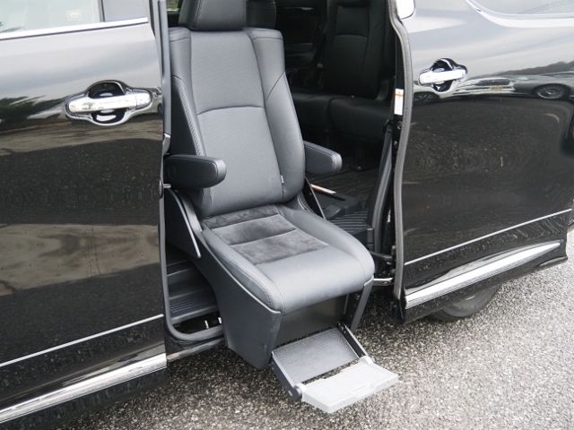 ALPHARD hybrid 4WD