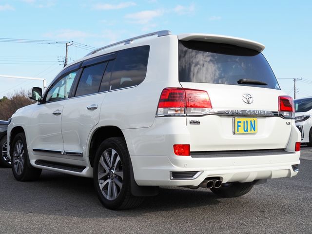 LANDCRUISER wagon