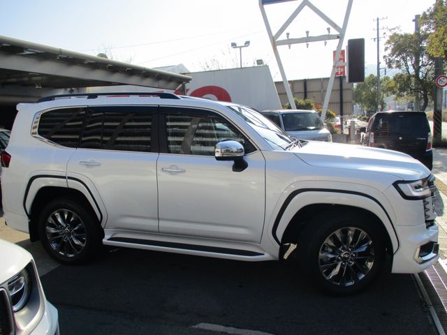 LANDCRUISER wagon