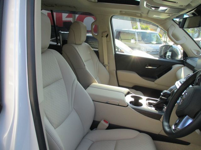 LANDCRUISER wagon