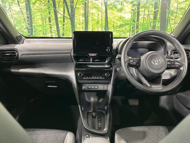 YARIS CROSS HYBRID