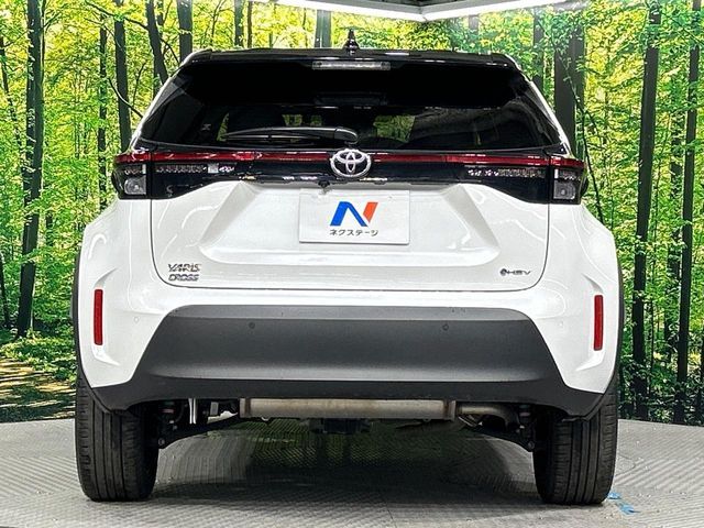 YARIS CROSS HYBRID