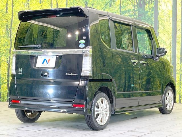 N-BOX CUSTOM