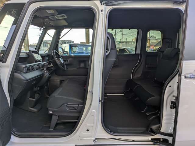 N-BOX CUSTOM