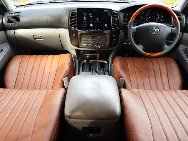 LANDCRUISER wagon