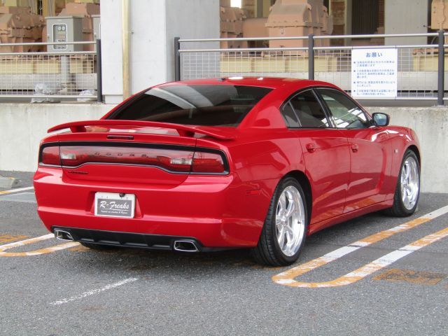 DODGE CHARGER