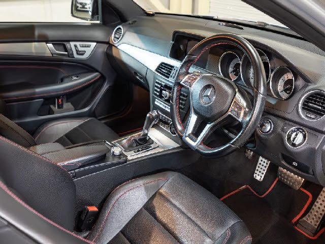 Mercedes-Benz C-Class Coupe