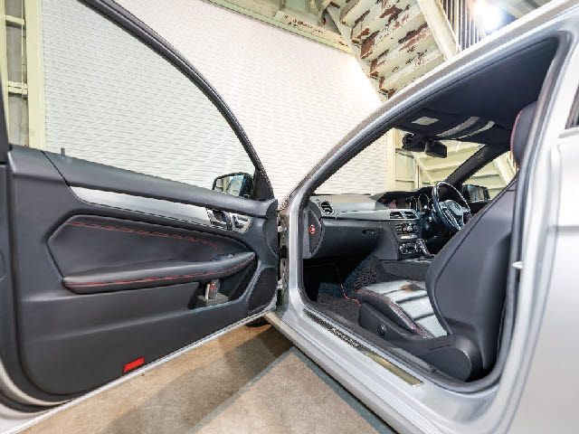 Mercedes-Benz C-Class Coupe