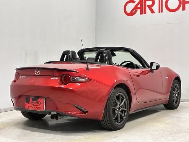 ROADSTER
