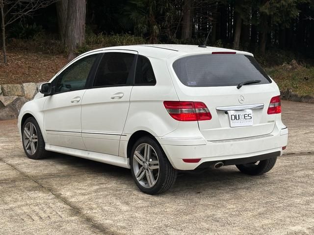 MERCEDES BENZ B-Class