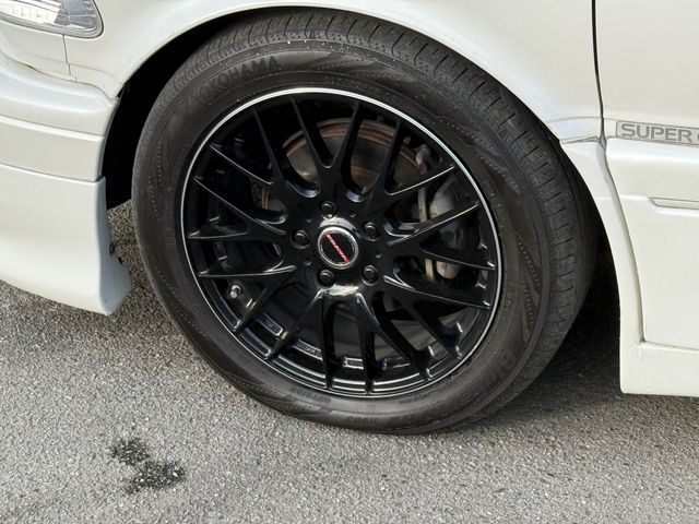 ESTIMA  4WD