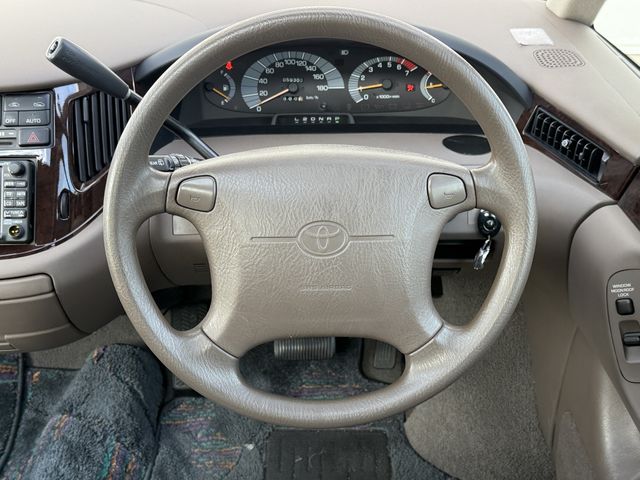 ESTIMA  4WD