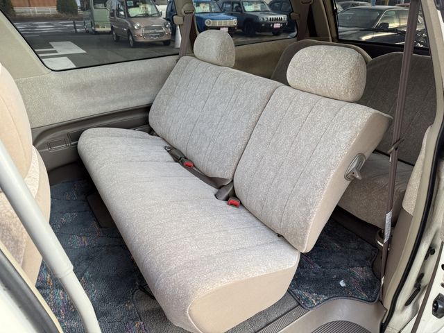 ESTIMA  4WD