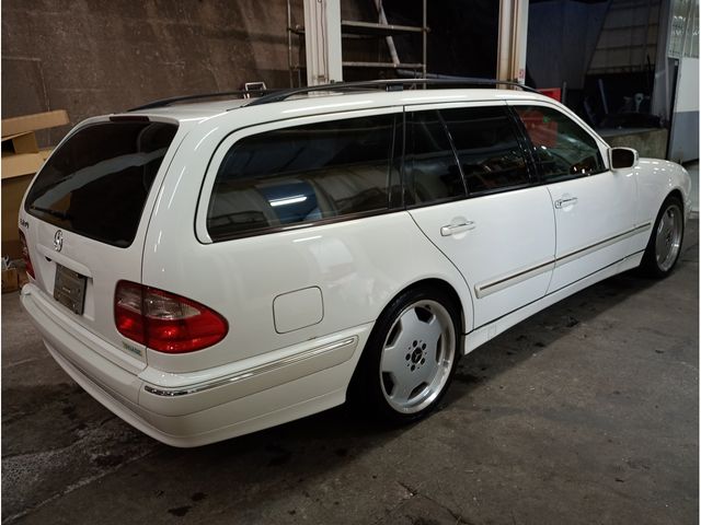 MERCEDES BENZ E class stationwagon