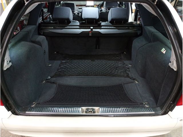 MERCEDES BENZ E class stationwagon