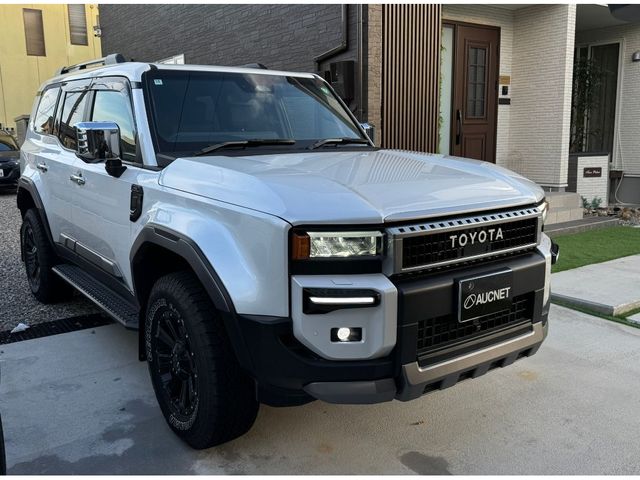 LANDCRUISER 250