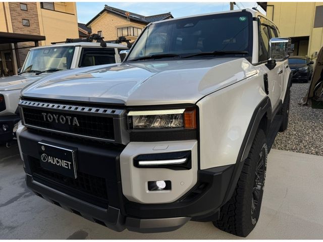 LANDCRUISER 250