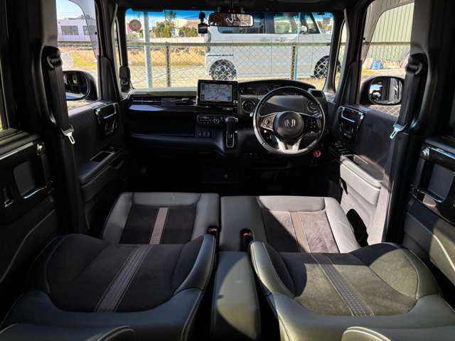 N-BOX CUSTOM