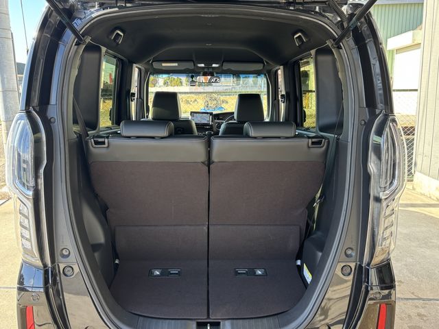 N-BOX CUSTOM