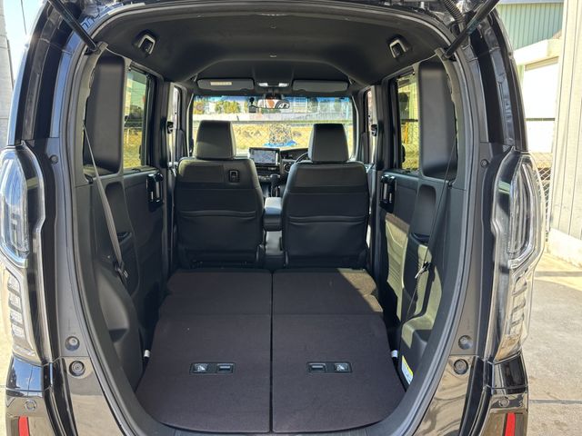 N-BOX CUSTOM