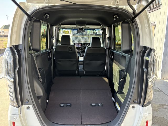 N-BOX CUSTOM